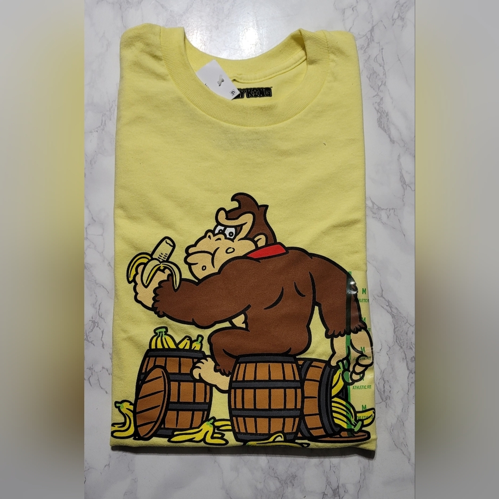 Donkey Kong T-Shirt Size Medium